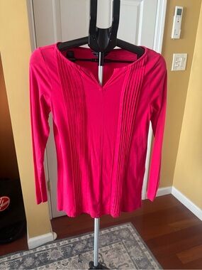 Lands' End Women's Bright Pink Long-Sleeve Pintuck Top